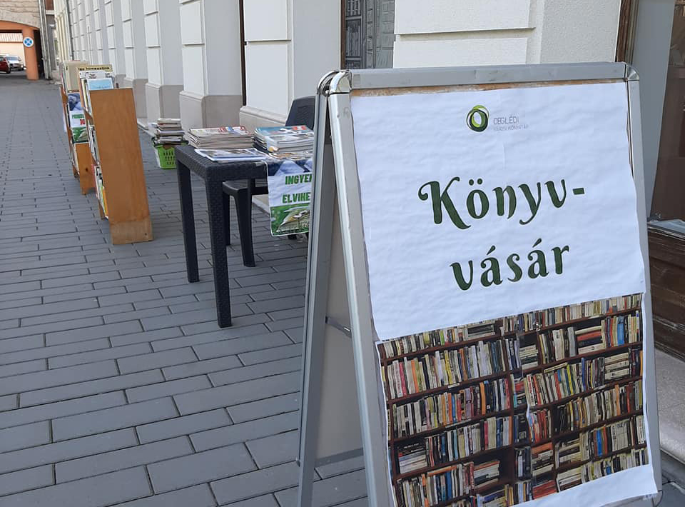 Indul a Ceglédi Városi Könyvtár podcastja